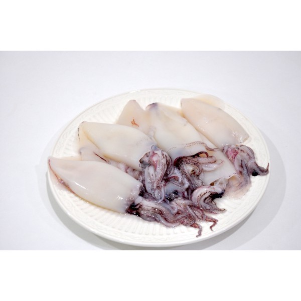 Frozen Cuttlefish with Head (1.5kg)